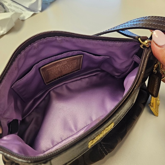 Y2K Coach Brown Leather Shoulder Bag with Gold Hardware - Picture 3 of 7